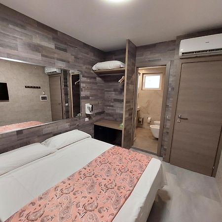 Hotel Pontenuovo ميروني المظهر الخارجي الصورة
